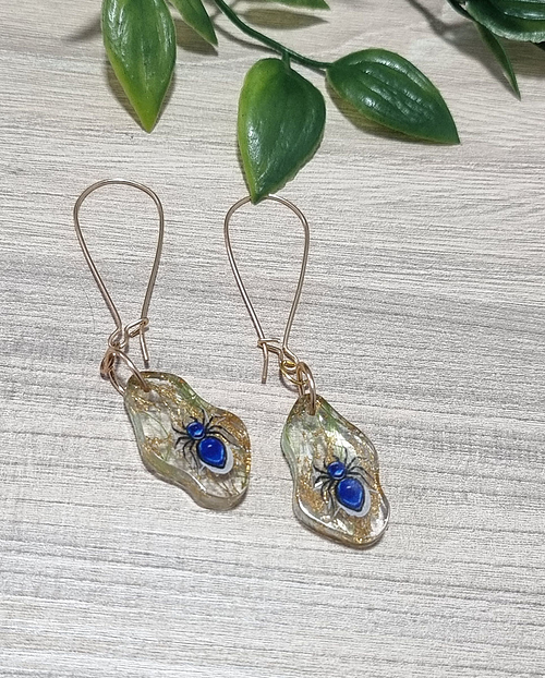 Spider Gold Flake Resin Earrings Open Window Crafts Gold Flake Jewellery nz
