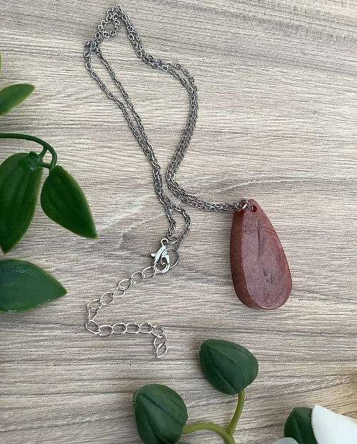 Brown Resin Teardrop Pendant (4)