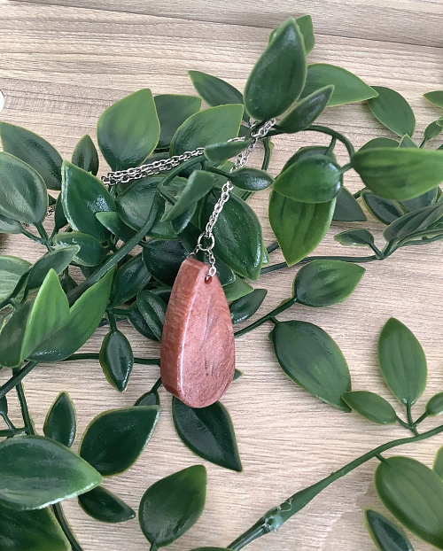 Brown Resin Teardrop Pendant (4)