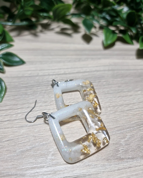 Gold Flake Jewellery nz White Glitter Gold Flakes Dangle Earrings