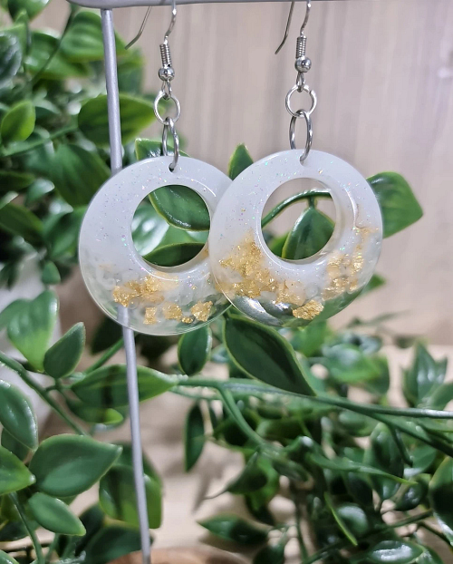 Gold Flake Jewellery nz Round White Glitter Gold Flakes Dangle Earrings
