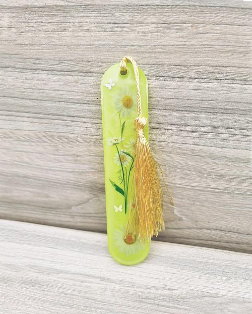 Resin Flower Floral Bookmark 2