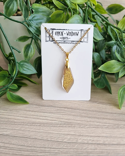 Gold Glitter Gem Resin Necklace