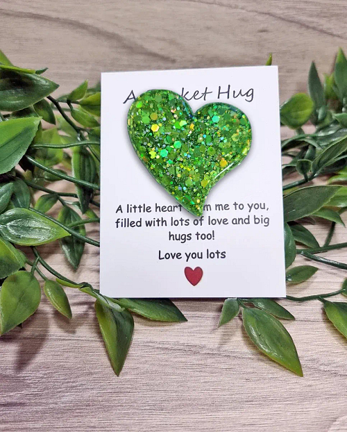 Pocket Hug Green Resin 2 (2)