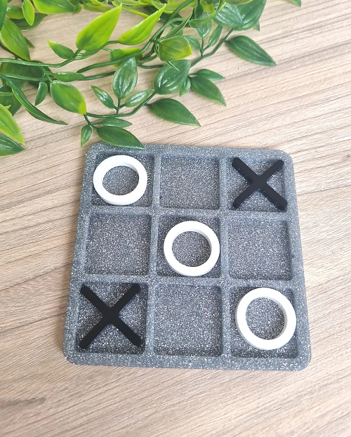 tic tac toe game gift