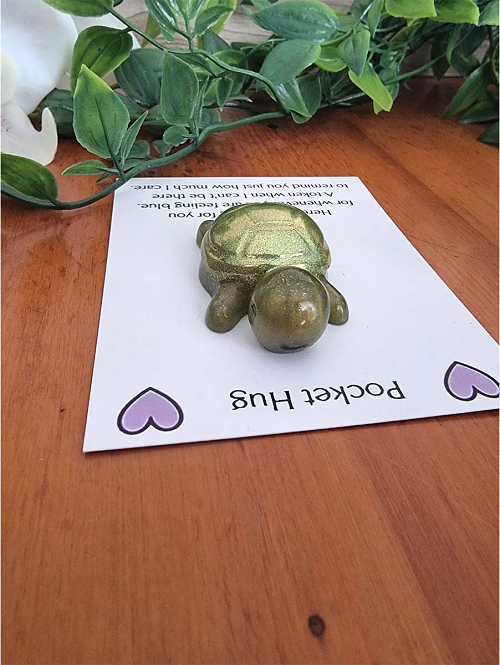 Gold Shimmer Glitter Resin Turtle Pocket Hug (1)