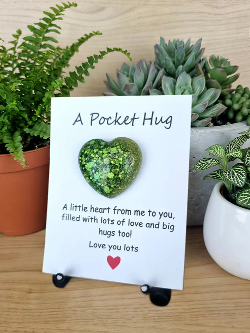 Green Glitter - Gold Green Resin Heart Pocket Hug