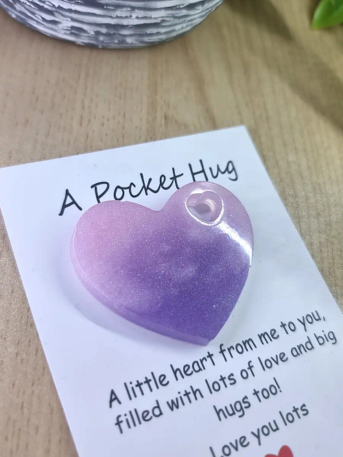 Thoughtful Pink Purple Resin Heart Pocket Heart – portable resin pocket hug