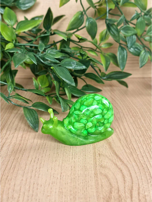 Tiny Green Glow In The Dark Pebbles Small Resin Snail – detailed glossy resin snail