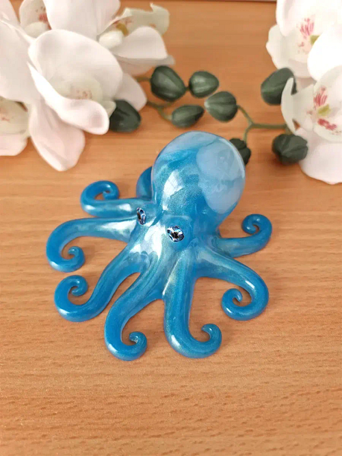 Blue Glow In The Dark Resin Octopus (4)