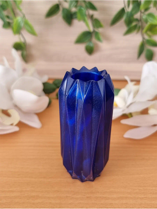 Blue Resin Vase Marble Design