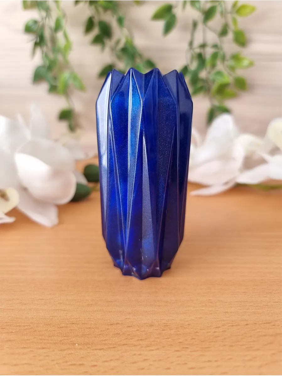 Blue Resin Vase Marble Design
