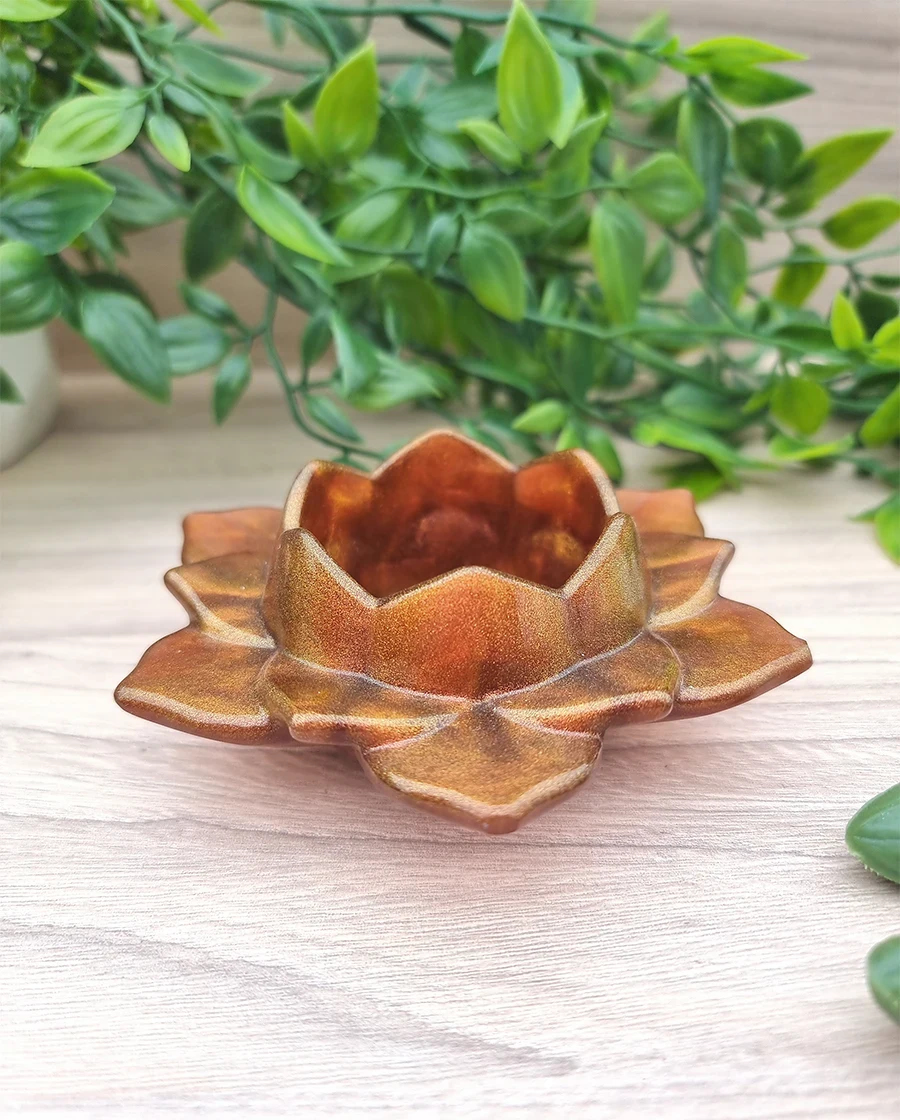 Elegant Lotus Flower Bronze Shimmer Glitter Potpourri Resin Trinket Tray – resin trinket tray