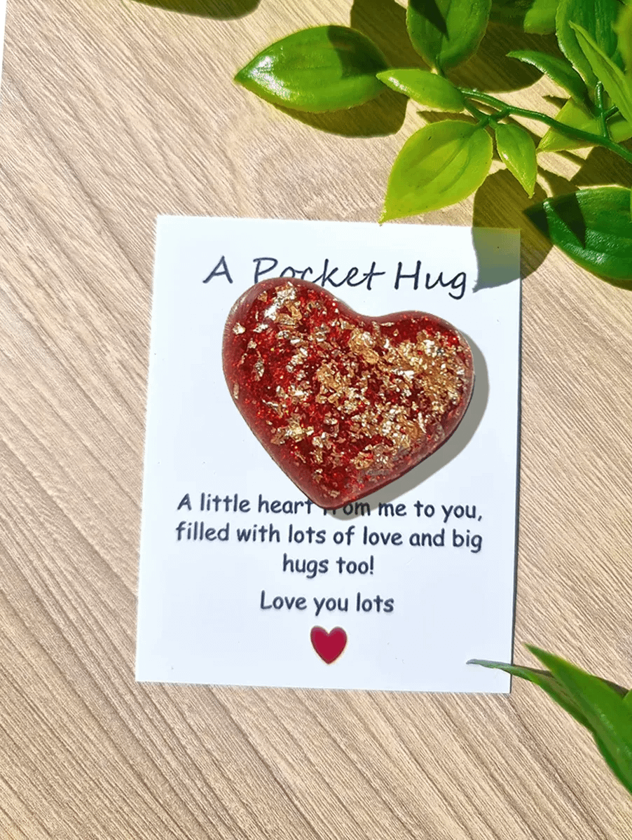 Thoughtful Gold Flake Red Glitter Heart Resin Pocket Hug – portable resin pocket hug