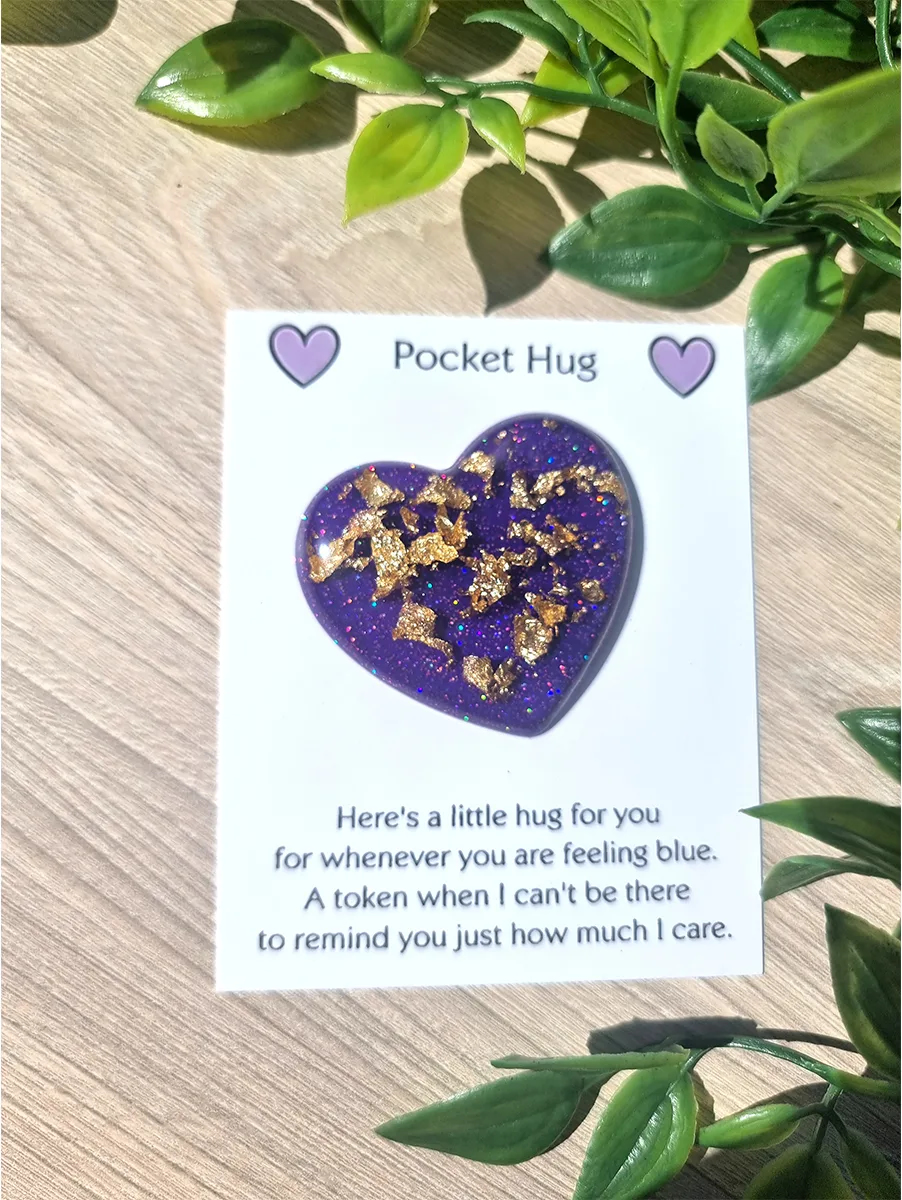 Sweet Gold Flake Purple Glitter Heart Resin Pocket Hug – resin pocket hug token