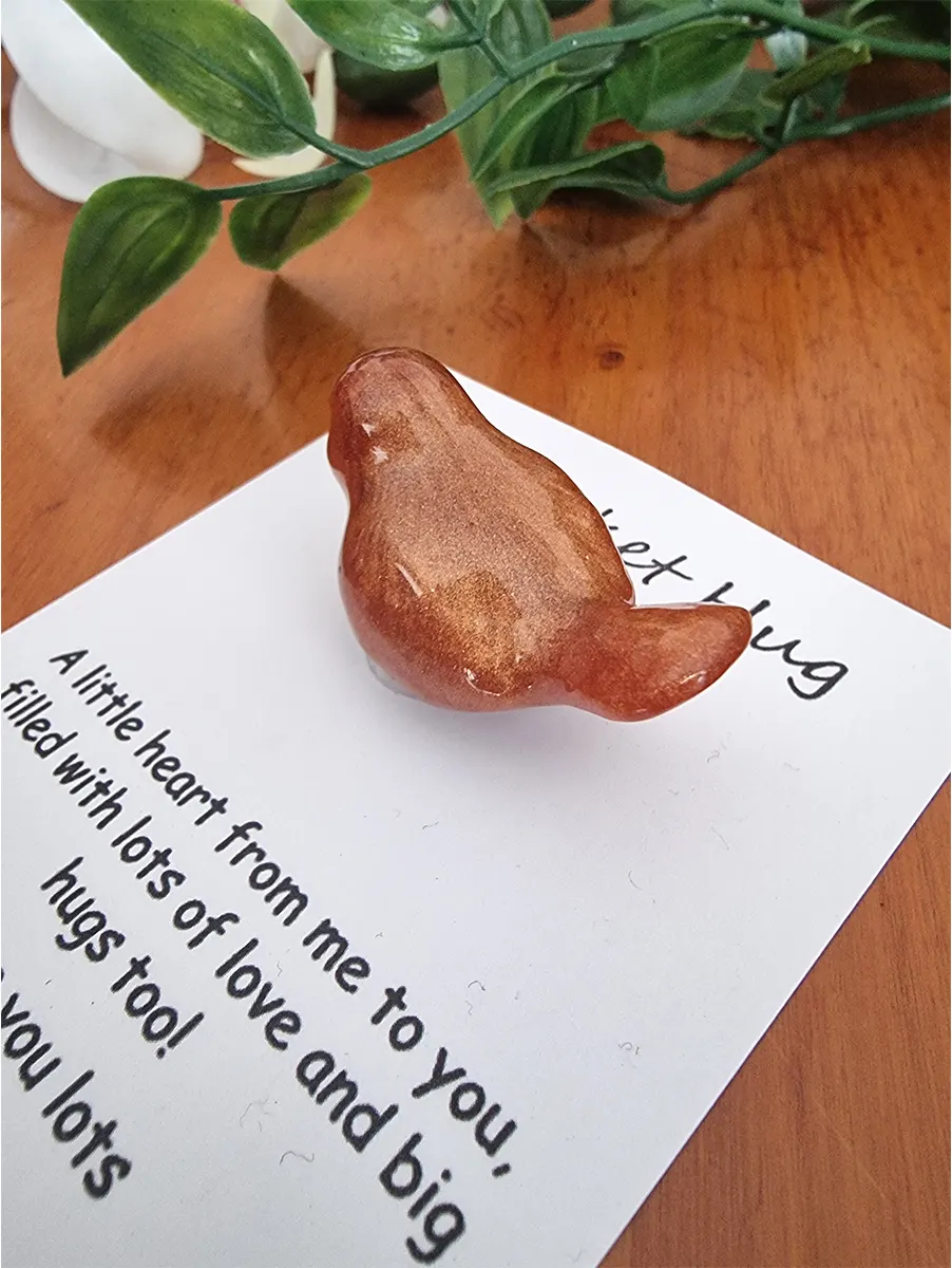 Handmade Bronze Resin Bird Pocket Hug – small comforting resin hug