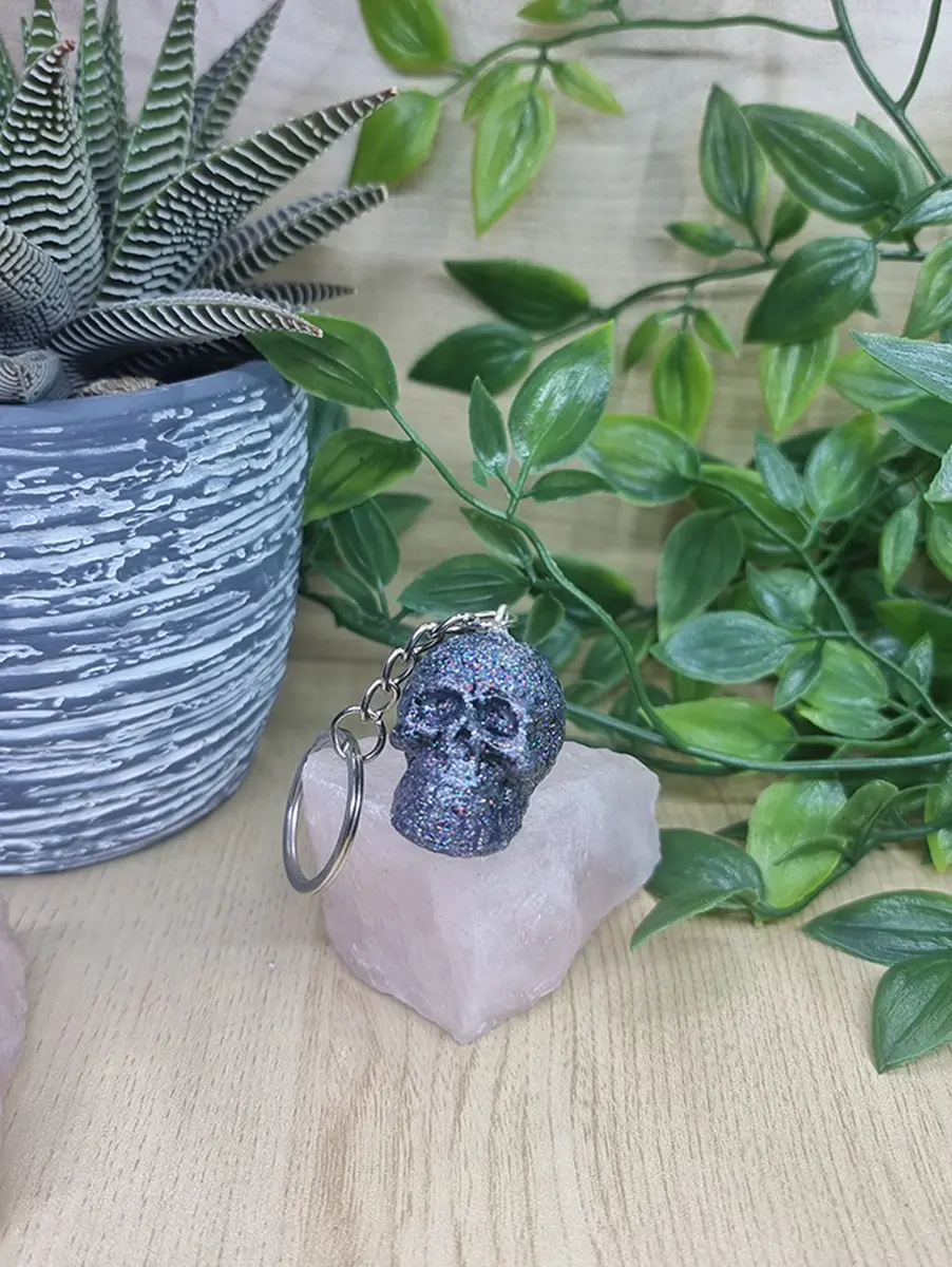 Silver Glitter Textured Resin Skull Keyring / Keychain