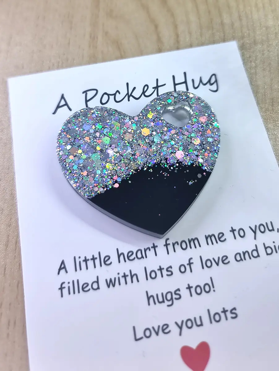 Silver Glitter Black Resin Heart Pocket Hug (2)