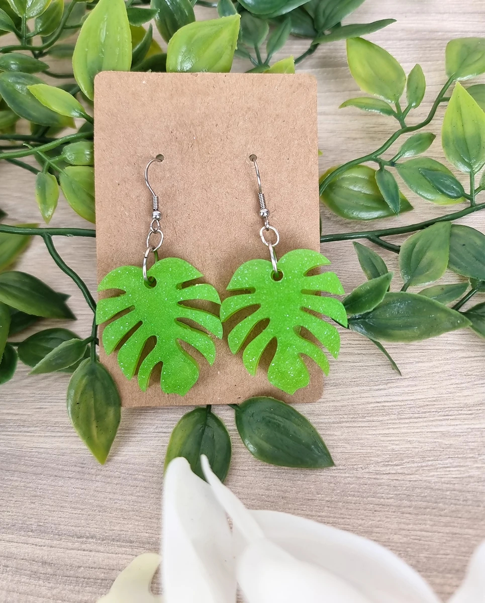 Elegant Green Monstera Leaf Earrings - Green Resin Earrings – glossy statement resin jewellery