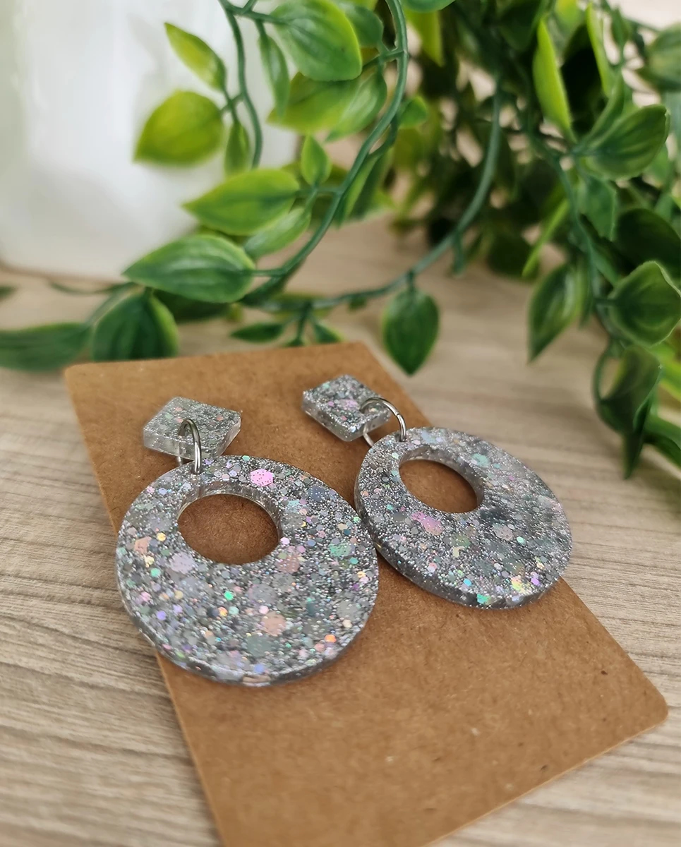 Round Silver Glitter Stud Earrings (3)